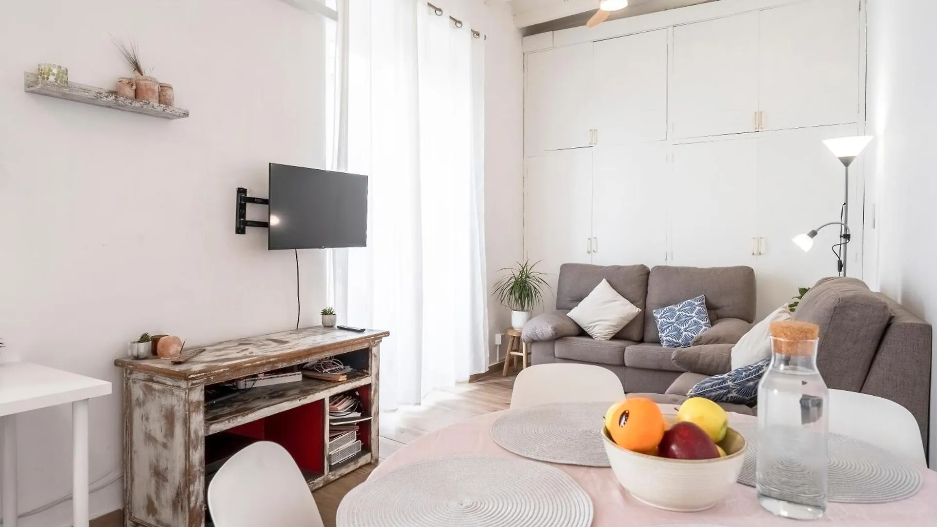 Family Friendly Appartment Sea View Next To Beach تاراغونا شقة